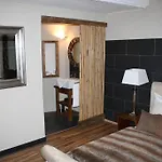 Hotel Elements