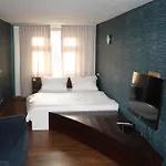 Hotel Elements