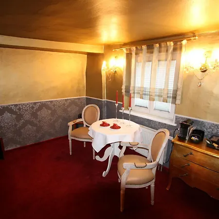 Elements Hotel 3*